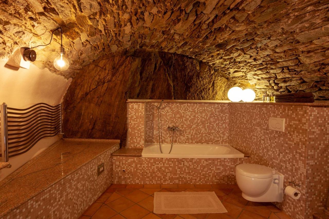 Vila Casa Regalino Oggebio Exteriér fotografie
